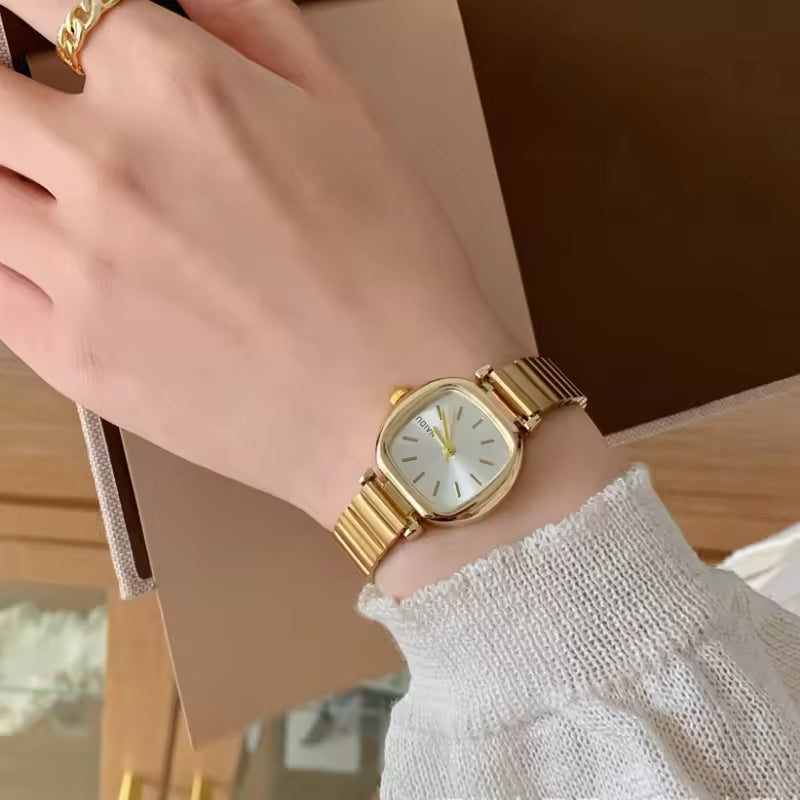 Le Marais Watch