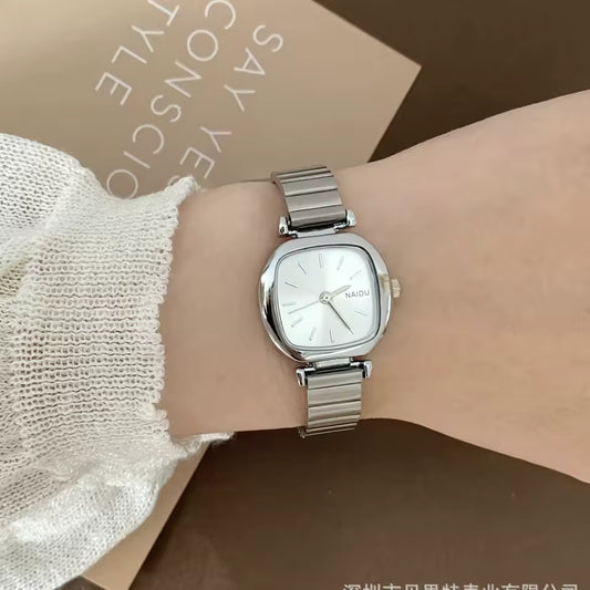 Le Marais Watch
